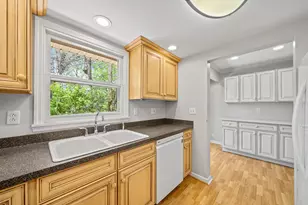 1010 Jenkins Dr, Fontana, WI 53125 - Photo 15