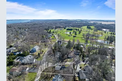 1010  Jenkins Dr, Fontana, WI 53125 - Photo 51