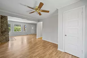 1010 Jenkins Dr, Fontana, WI 53125 - Photo 11