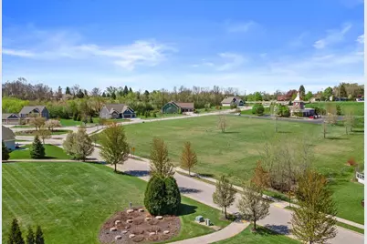 3003  Nostalgic Ct, Richfield, WI 53033 - Photo 45