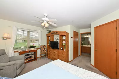 18430  Emerald Dr #B, Brookfield, WI 53045 - Photo 19