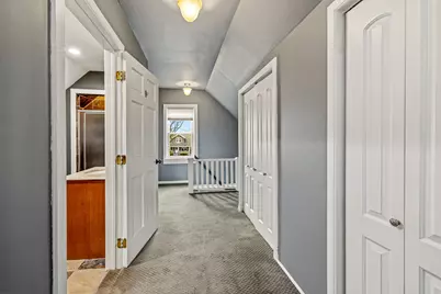 2228 E Euclid Ave, Milwaukee, WI 53207 - Photo 15