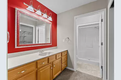 4721 W Whitetail Ct, Manitowoc, WI 54220 - Photo 19