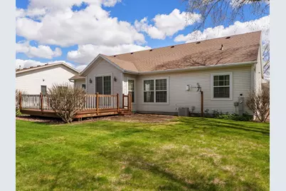 4721 W Whitetail Ct, Manitowoc, WI 54220 - Photo 5