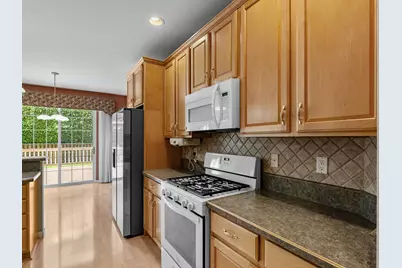 4721 W Whitetail Ct, Manitowoc, WI 54220 - Photo 15