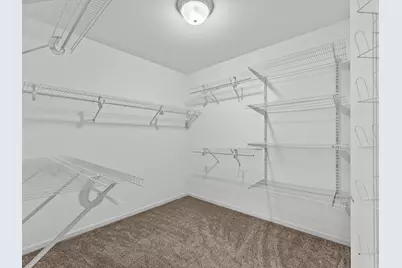 4721 W Whitetail Ct, Manitowoc, WI 54220 - Photo 21