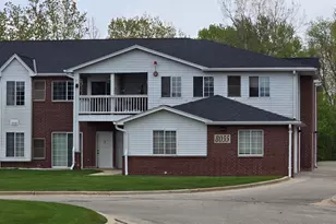 8055 Lexington Pl, Pleasant Prairie, WI 53158 - Photo 1