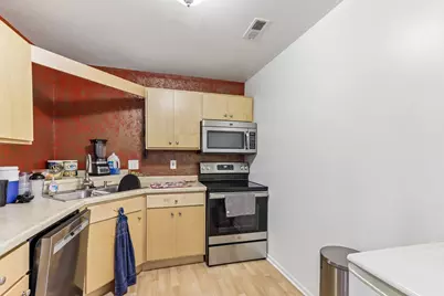 12765 W Hampton Ave #103, Butler, WI 53007 - Photo 11