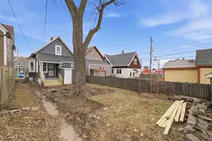 926 S 35th St, Milwaukee, WI 53215 - Photo 21