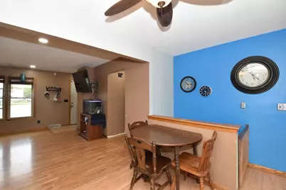 1721  Stoddard Cir, Racine, WI 53406 - Photo 9