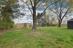 1721 Stoddard Cir, Racine, WI 53406 - Photo 29