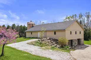 N72 W13449 Good Hope Rd, Menomonee Falls, WI 53051 - Photo 43