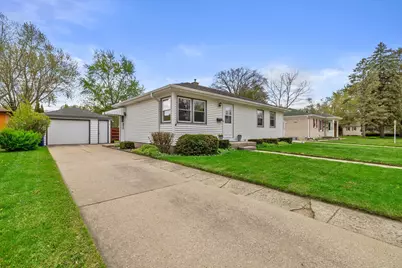 2921  Winthrop Ave, Racine, WI 53403 - Photo 29