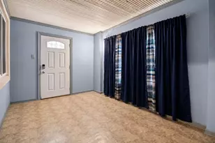 2534 N 46th St, Milwaukee, WI 53210 - Photo 5
