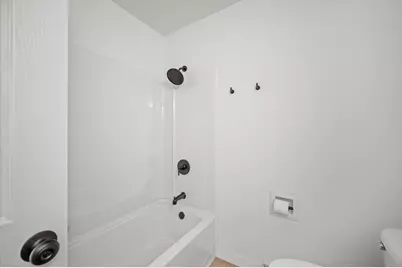 5714 N 98th St, Milwaukee, WI 53225 - Photo 27
