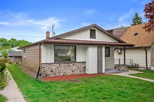 5714 N 98th St, Milwaukee, WI 53225 - Photo 3