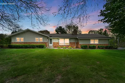W221S7400  Valley View Rd, Vernon, WI 53150 - Photo 1