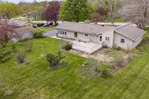 W221S7400 Vly Vw Rd, Vernon, WI 53150 - Photo 23