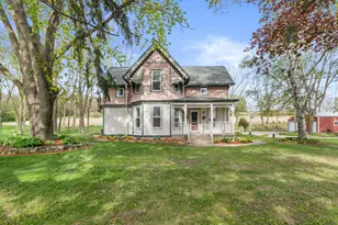 N5724 N Helenville Rd, Farmington, WI 53137 - Photo 47