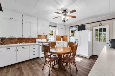 33220 S Honey Lake Rd, Burlington, WI 53105 - Photo 11