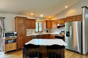 1003 Meadow St, Watertown, WI 53094 - Photo 11