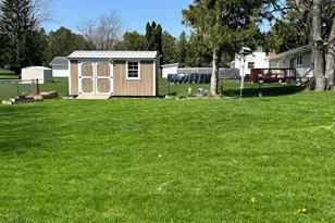 1003 Meadow St, Watertown, WI 53094 - Photo 21