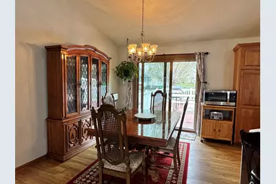 1003  Meadow St, Watertown, WI 53094 - Photo 7
