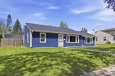 4625 N 74th St, Milwaukee, WI 53218 - Photo 37
