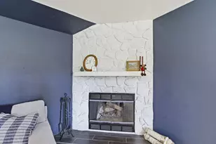 4625 N 74th St, Milwaukee, WI 53218 - Photo 7