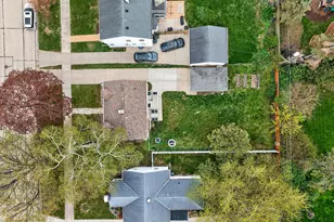 429 Shoreland Dr, Racine, WI 53402 - Photo 21