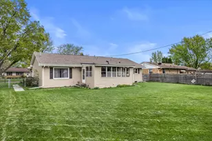 2286 Wood Dr, Beloit, WI 53511 - Photo 37