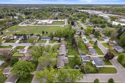 2286  Wood Dr, Beloit, WI 53511 - Photo 45