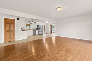 2286 Wood Dr, Beloit, WI 53511 - Photo 9