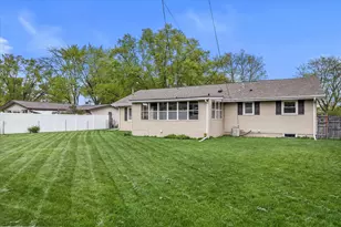 2286 Wood Dr, Beloit, WI 53511 - Photo 39