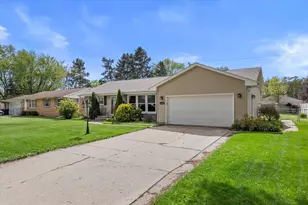 2286 Wood Dr, Beloit, WI 53511 - Photo 47