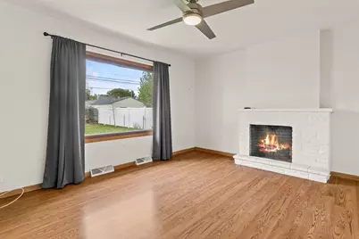 2286  Wood Dr, Beloit, WI 53511 - Photo 11