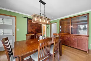 12323 Woodside Ct, Wauwatosa, WI 53226 - Photo 11