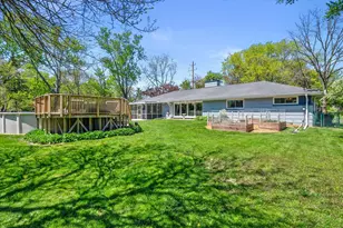 12323 Woodside Ct, Wauwatosa, WI 53226 - Photo 31