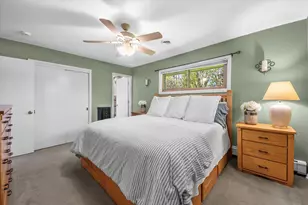 12323 Woodside Ct, Wauwatosa, WI 53226 - Photo 19