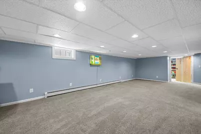 12323  Woodside Ct, Wauwatosa, WI 53226 - Photo 25