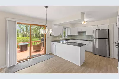 9906 N Concord Dr, Mequon, WI 53097 - Photo 13