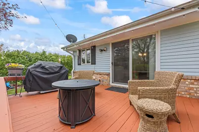 9906 N Concord Dr, Mequon, WI 53097 - Photo 33