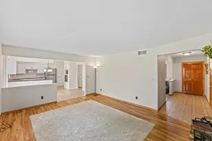9906 N Concord Dr, Mequon, WI 53097 - Photo 7