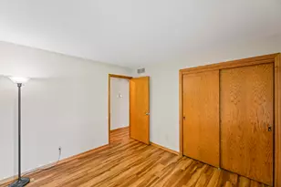 9906 N Concord Dr, Mequon, WI 53097 - Photo 27