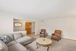 9906 N Concord Dr, Mequon, WI 53097 - Photo 3