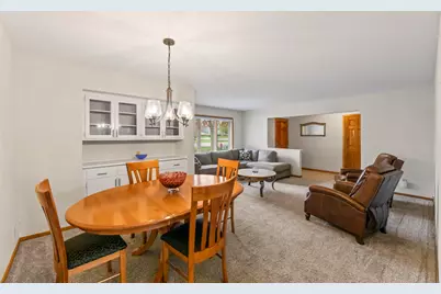 9906 N Concord Dr, Mequon, WI 53097 - Photo 5