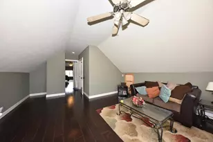 422 W Harrison Ave, Milwaukee, WI 53207 - Photo 27