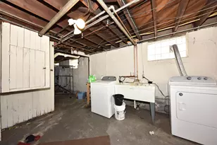 422 W Harrison Ave, Milwaukee, WI 53207 - Photo 29
