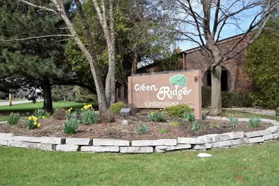 5736  Cambridge Cir, Racine, WI 53406 - Photo 1