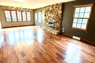 8715 108th Ave, Pleasant Prairie, WI 53158 - Photo 13